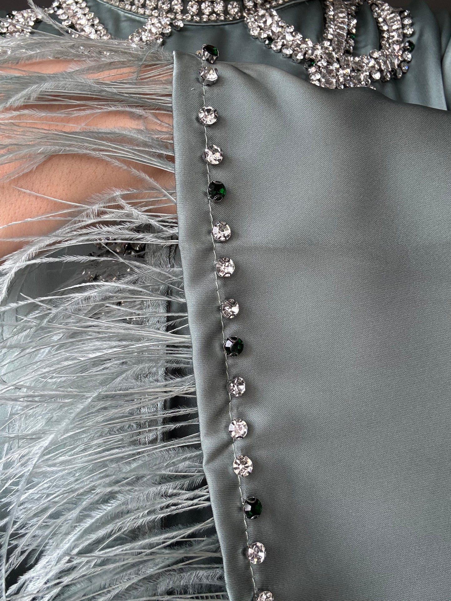 Abaya Inaya perlée à la main