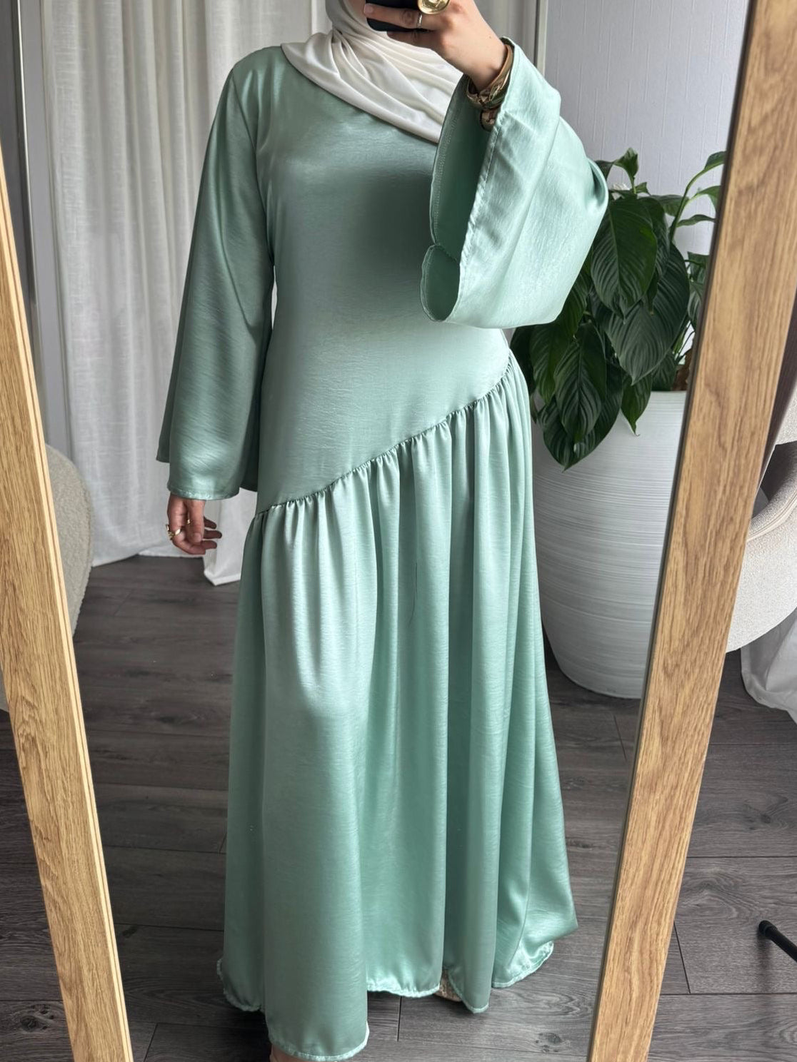 Robe Longue Asymétrique Vert Sauge