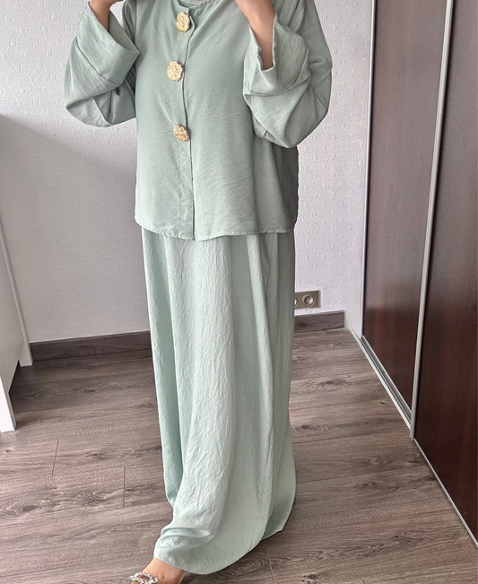 ROBE ALIA VERT EAU (Ensemble robe sans manche + gilet 3 boutons dorés)
