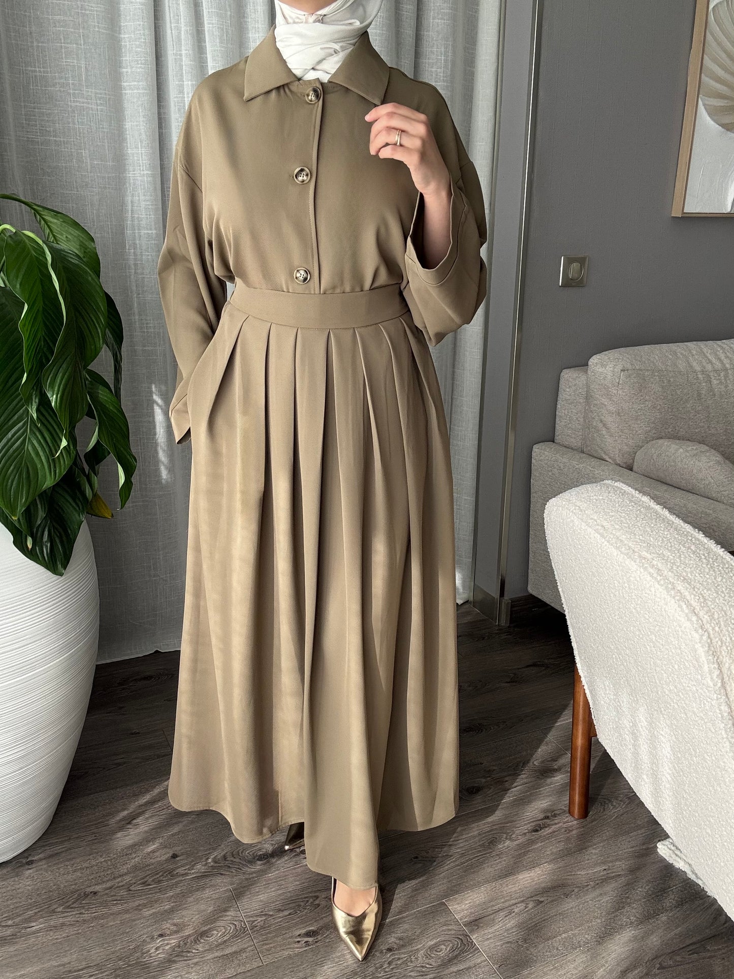 Set Hemd+Rock olivgrün